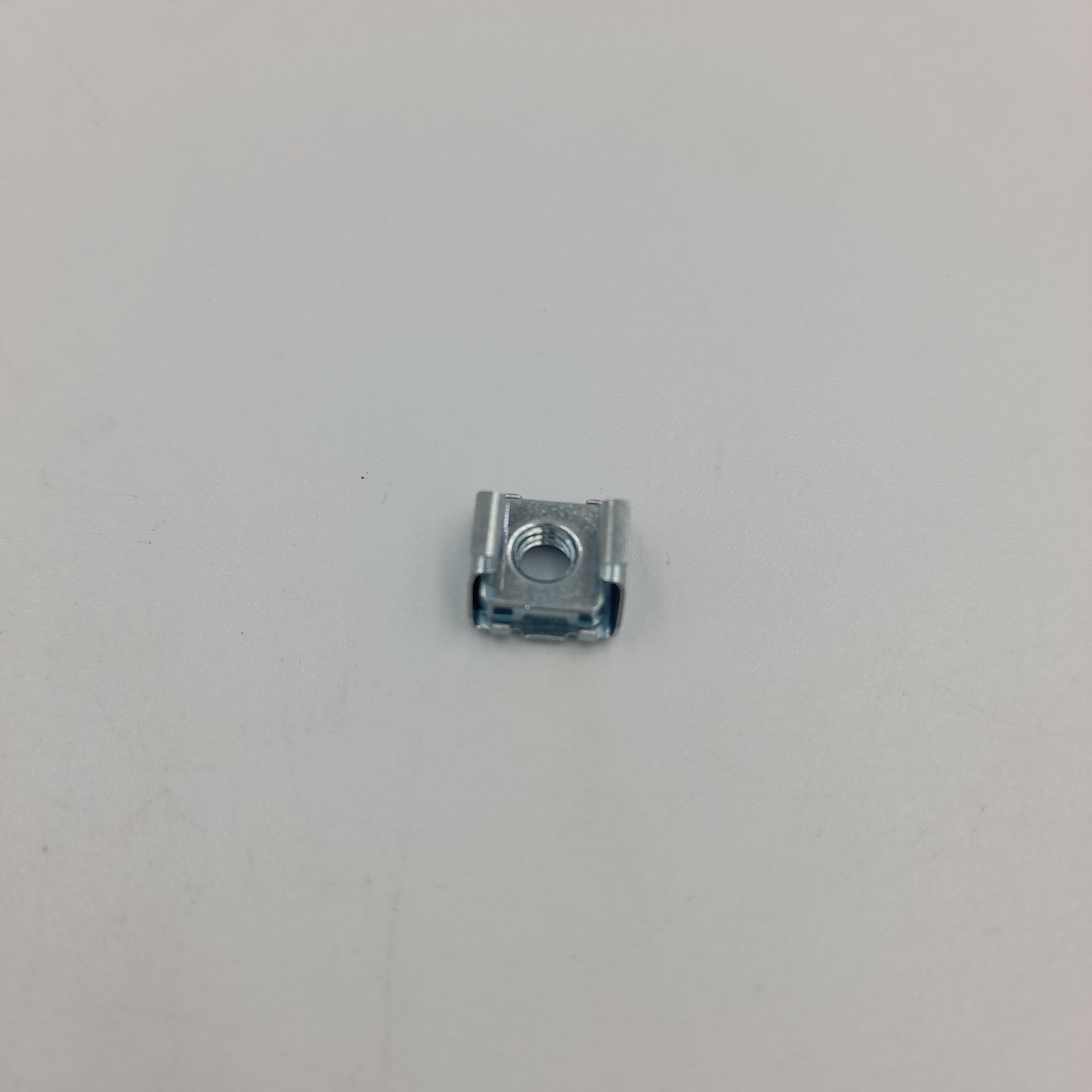 Oven Inner Glass Nut - 573747P