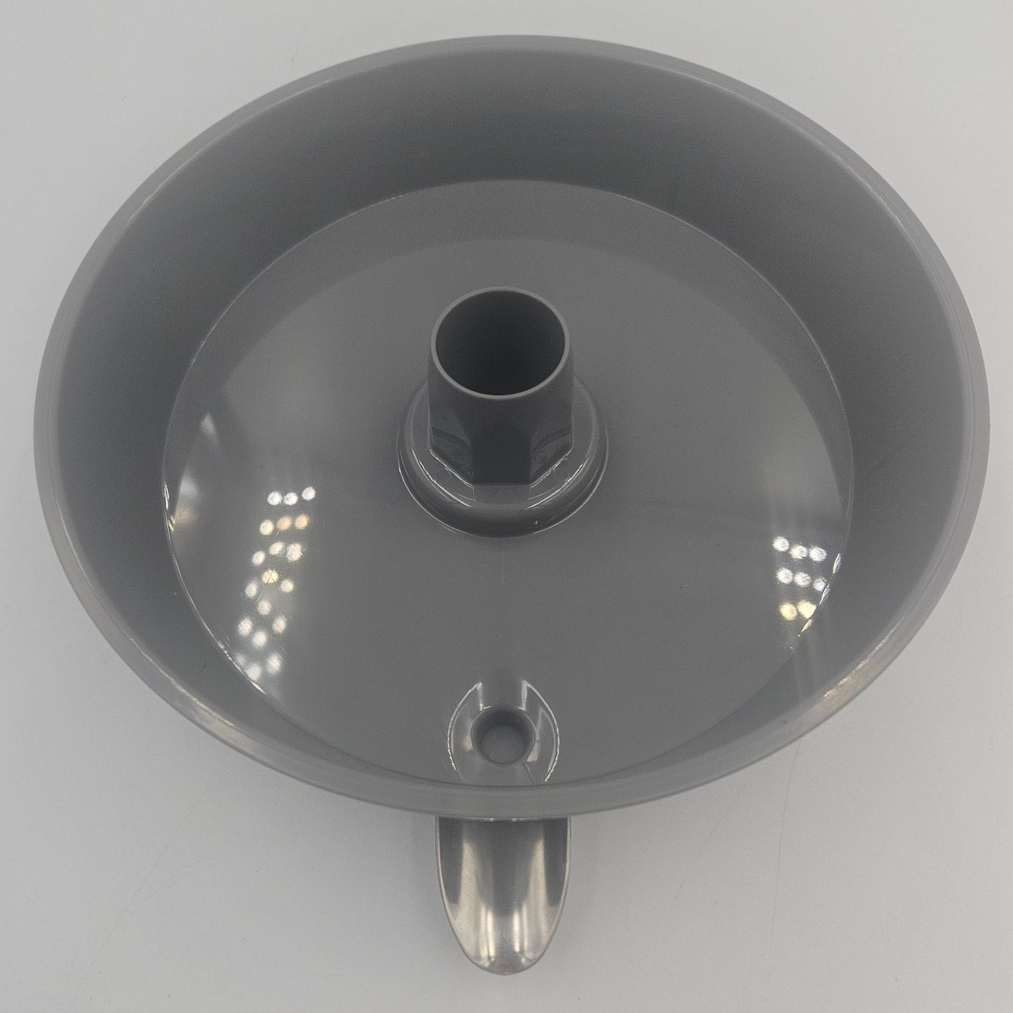 Juicer Container With Anti Drip Spout - 2581163