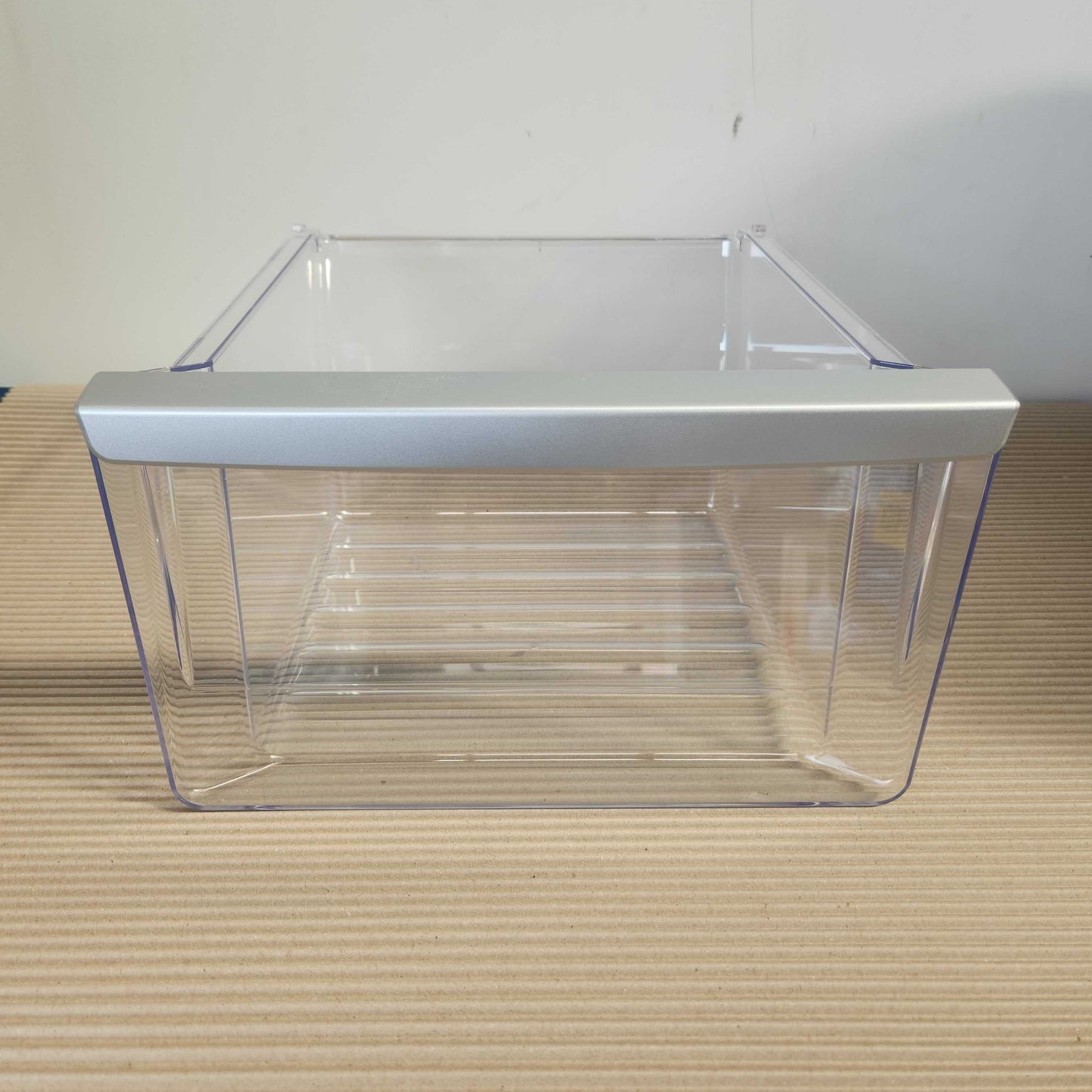 Freezer Drawer Assy Low - 140124719018-Second